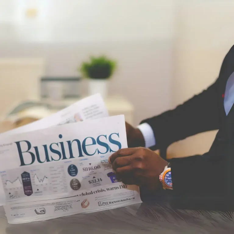 Commercial license in Dubai UAE for trading businesses including licensing costs, application process, and benefits